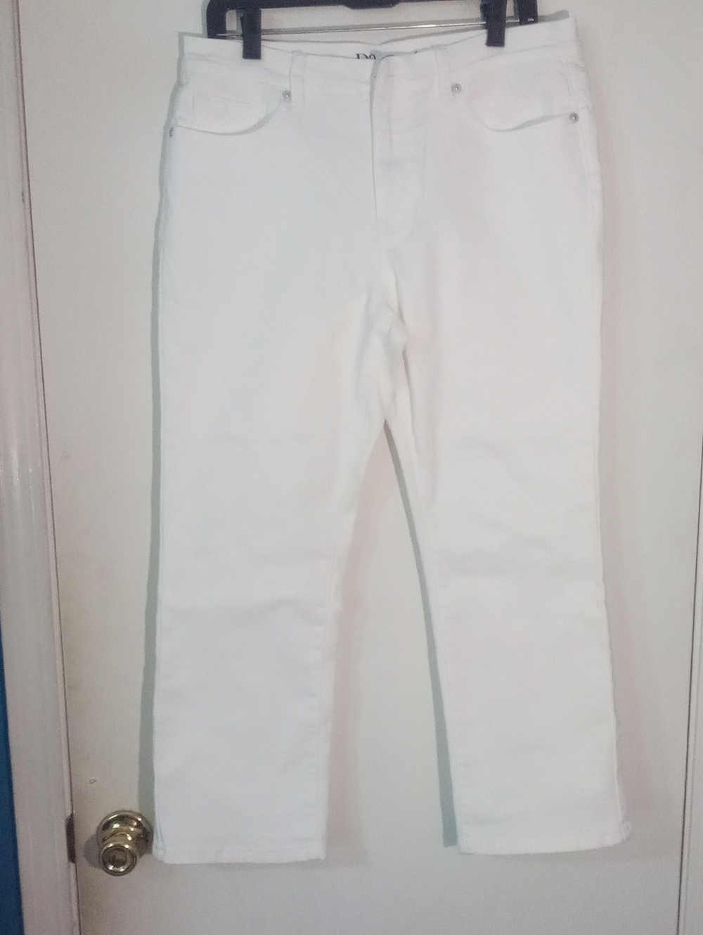 Dg2 By Diane Gilman White Straight-Leg Jeans 14P 14 Petite New NWOT FLAW